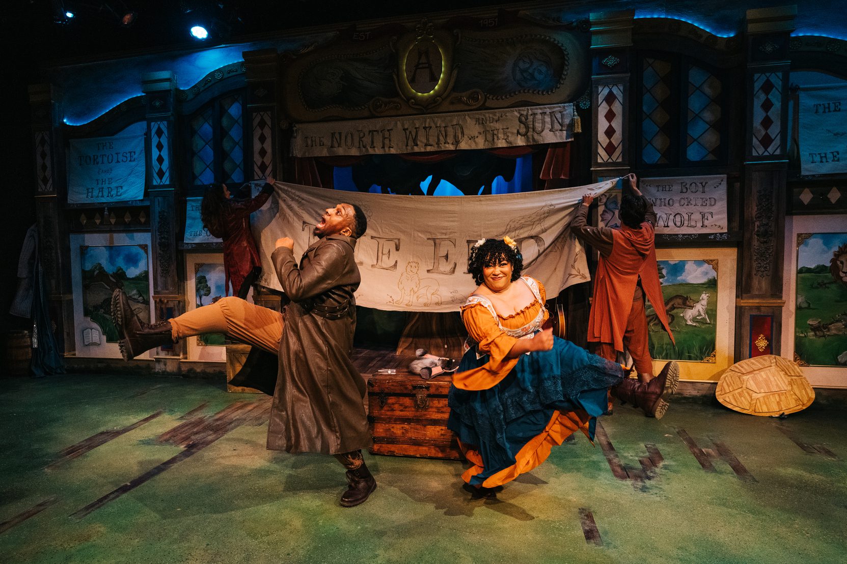 Carl L. Williams as Syd and Ariel Friendly as Harriett